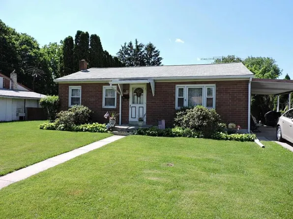 742 E Lehman St, Lebanon, PA 17046