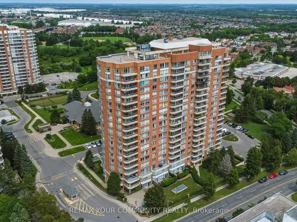 410 McLevin Ave #103, Toronto, ON M1B 5J5