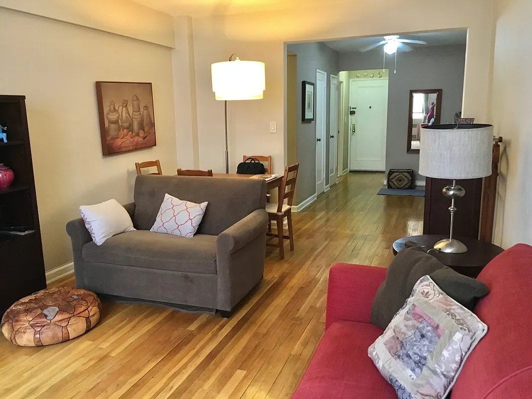 3535 Kings College Place #3A image 1 of 10