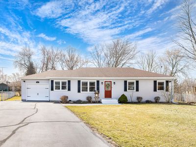 3433 Chevy Chase Cir, Crown Point, IN, 46307