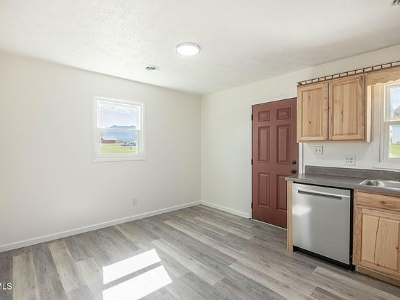 5th image of 2849 Tennessee #107