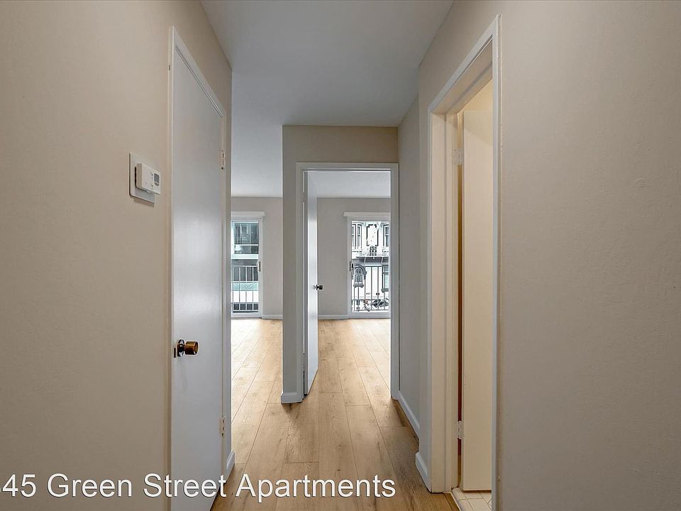 1st image of 1845 Green St #101