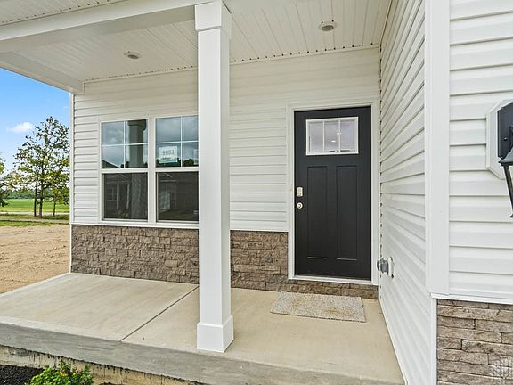 2nd image of 1837 Snowy Ln