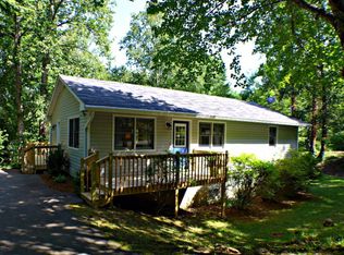 188 Mistletoe Ln, Sylva, NC 28779