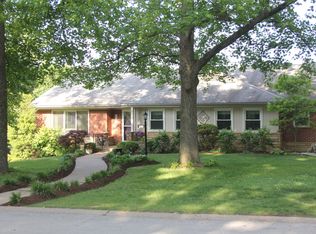 426 Clif Side Dr, Saint Louis, MO