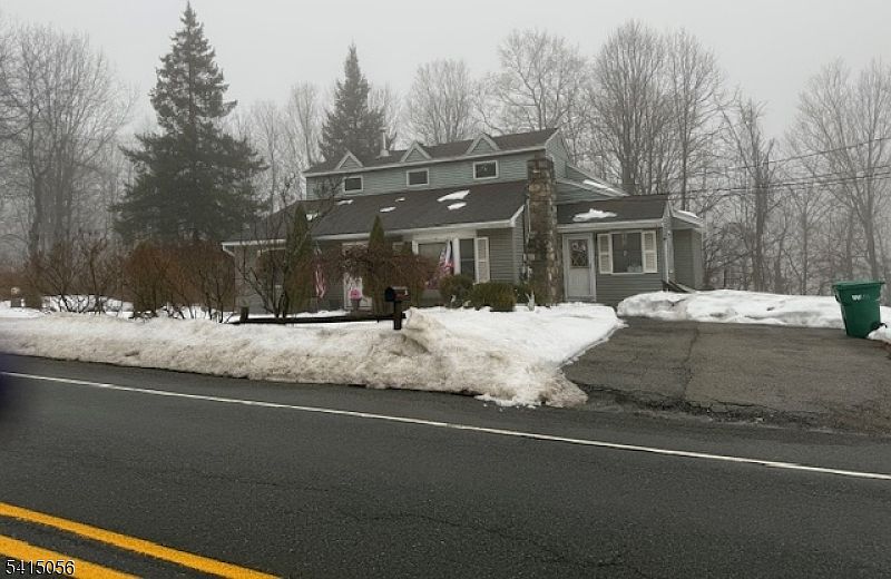 1st image of 38 Highland Lakes Rd