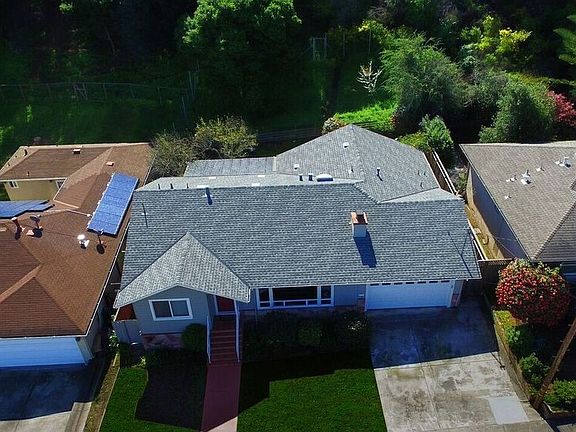 3rd image of 277 42nd Ave W