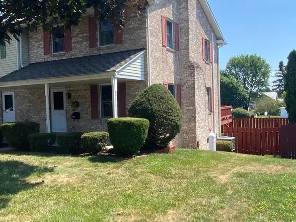 12 Trine Ave, Mount Holly Springs, PA 17065