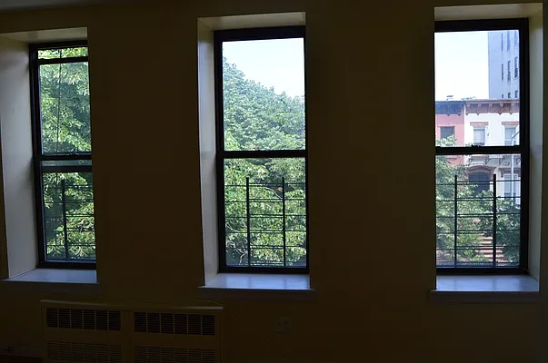 Rented by Royal Living | media 8