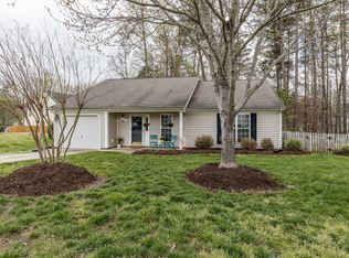 5 Kilburn Ln, Durham, NC 27704