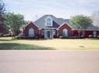 1717 Taylor Thurston Rd, Columbus, MS 39701