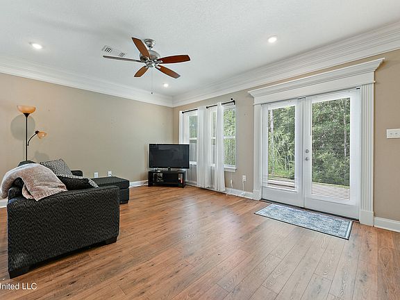 5th image of 14935 Audubon Lake Blvd
