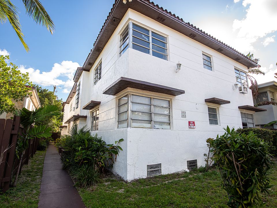 1st image of 1016 Biarritz Dr #8
