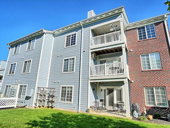 2nd image of 3045 Westminster Dr APT 310