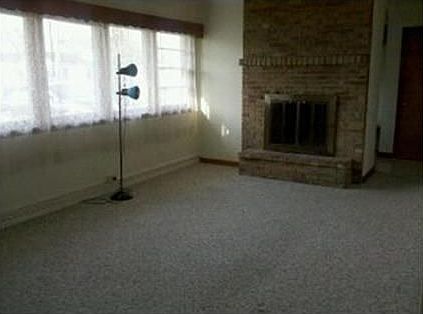 2nd image of 203 S Elm St