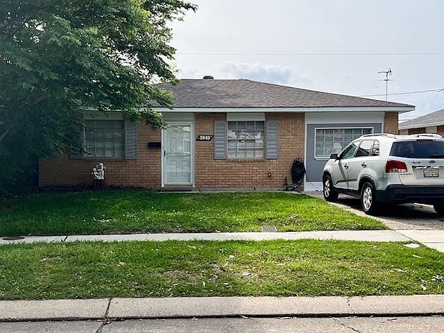 1st image of 3849 E Loyola Dr