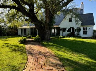 115 Cold Spring Point Rd, Southampton, NY 11968