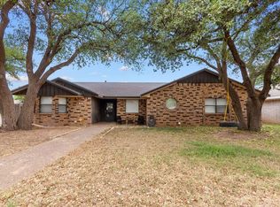 1407 Cedar Ln, Andrews, TX 79714
