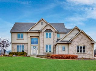 2373 Scenic Hill Trl, Richfield, WI 53076