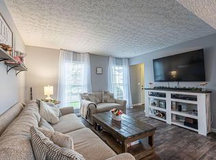 7445 Brown Deer Dr, Pickerington, OH 43147