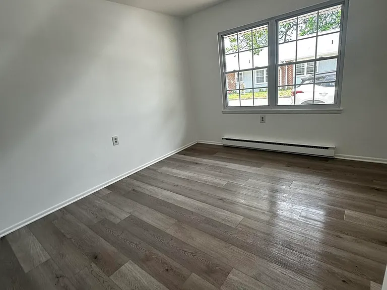 1042 Aberdeen Dr #1042B — Photo 5