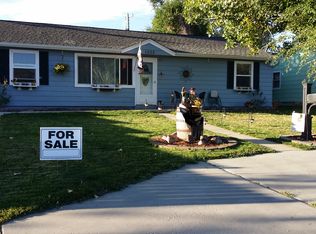 1035 Amoretti St, Thermopolis, WY 82443