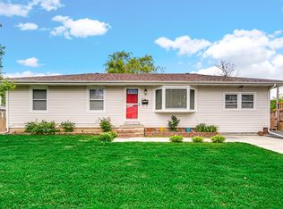 403 Chestnut St, North Aurora, IL 60542