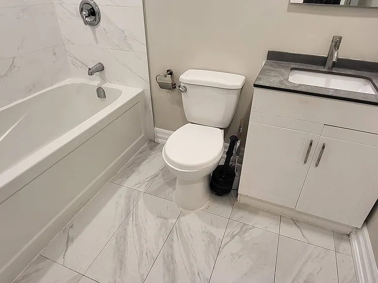 32 Albion St #LOWER — Photo 7
