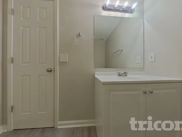 108 Woodlands Village Dr — Photo 8