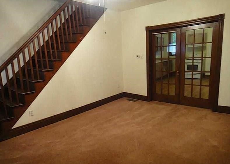 2nd image of 416 Pearl Ave