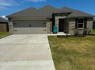 284 Caribbean Blvd, Sunset, LA 70584