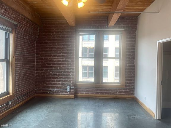 5th image of 1227 Washington Ave
