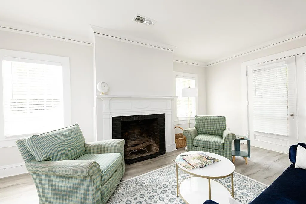 208 Leftwich St — Photo 2
