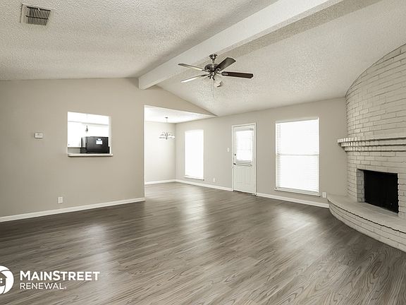 5th image of 11331 Woollcott St