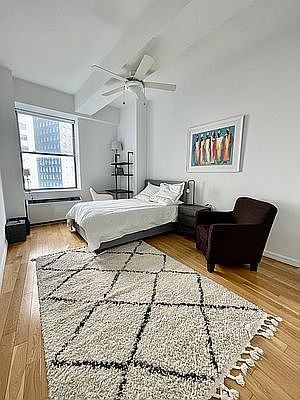 4th image of 99 John St APT 1811