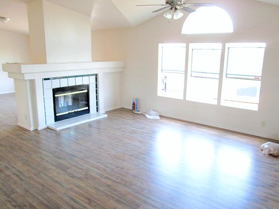 Living Room w/ Fireplace