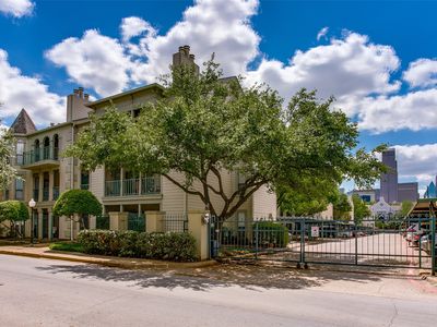3105 San Jacinto St APT 217, Dallas, TX, 75204