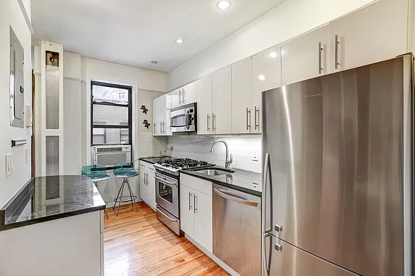 Rented by LG Fairmont Group | media 15