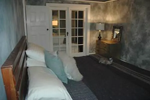 Rented by Boerum Hill Realty | media 81