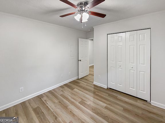 5th image of 764 Chestnut Cove Trl