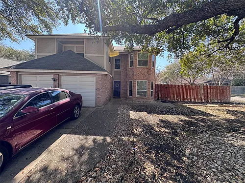 2126 River Hollow Dr Photo 1