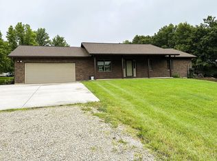 40 Megan Ln, Villa Ridge, MO 63089