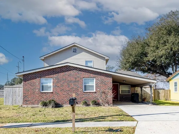 6642 Pauline Dr, New Orleans, LA 70126