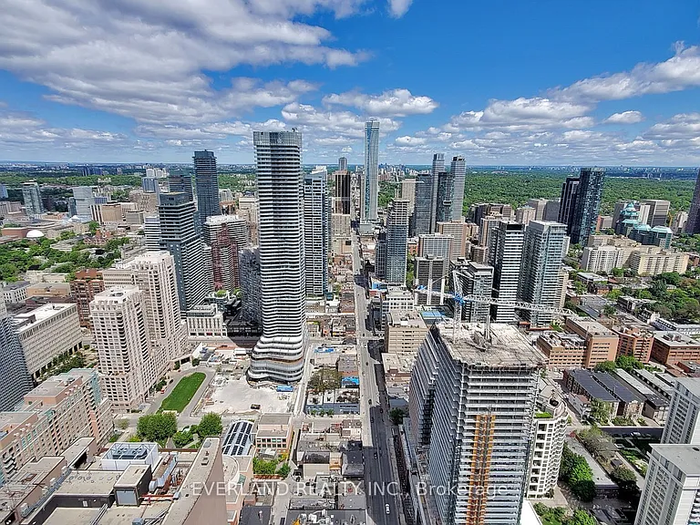 7 Grenville St #6105 — Photo 3