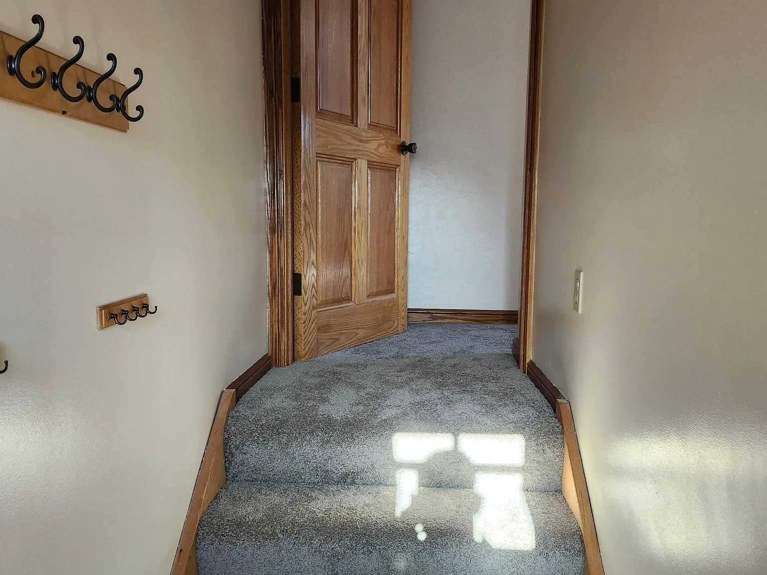 4 bed, 1500 sqft, $2,400 — Photo 4