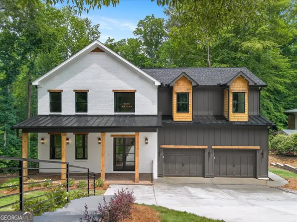 132 Lakeshore Dr NE, Marietta, GA 30067