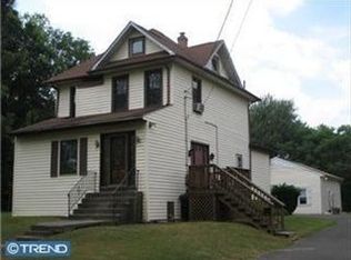 228 Shreve Ave, Barrington, NJ 08007