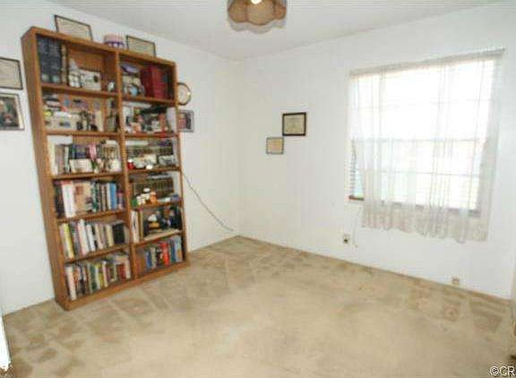 5th image of 6311 Vanguard Ave