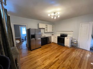 235-237 Merrimac St #1, Newburyport, MA 01950