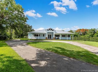 7005 SW 76th St, Miami, FL 33143